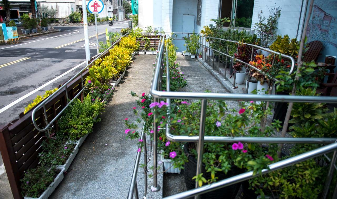 Отель Tainan Julie'S Garden 峰情文旅 Аньпин Экстерьер фото